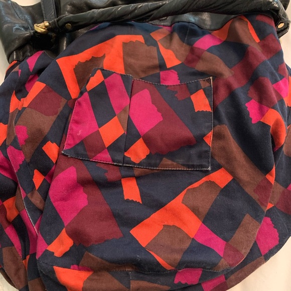 Marc by Marc Jacobs Classic Hillier Hobo Bag Black - Picture 7 of 9